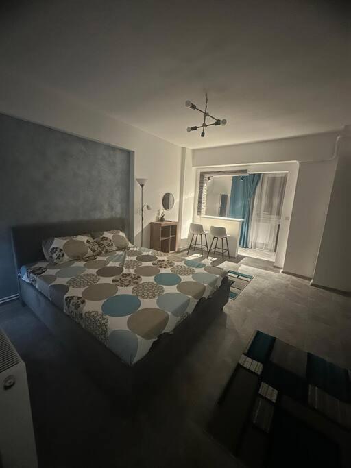 The Secret Studios Крайова Екстериор снимка